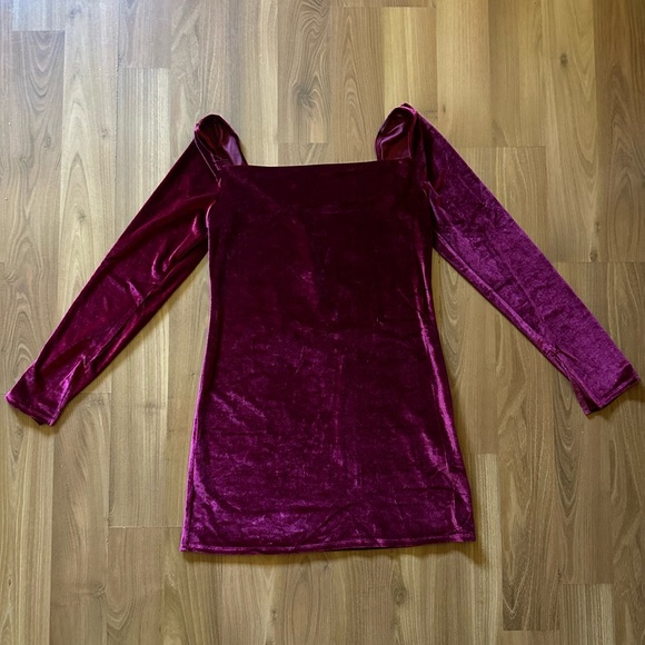 Burgundy Velvet dress size S/M - Picture 1 of 6